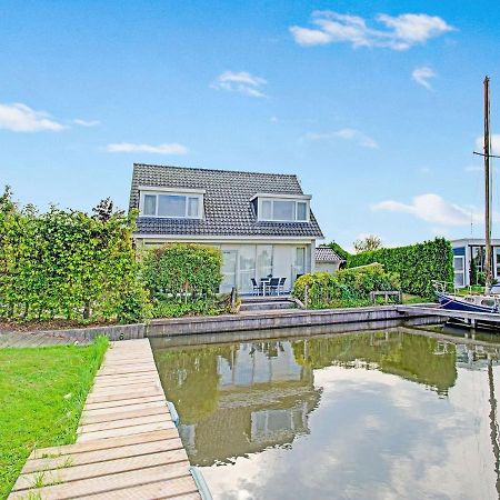 Waterfront Holiday Home With Jetty Boornzwaag over de Wielen ภายนอก รูปภาพ